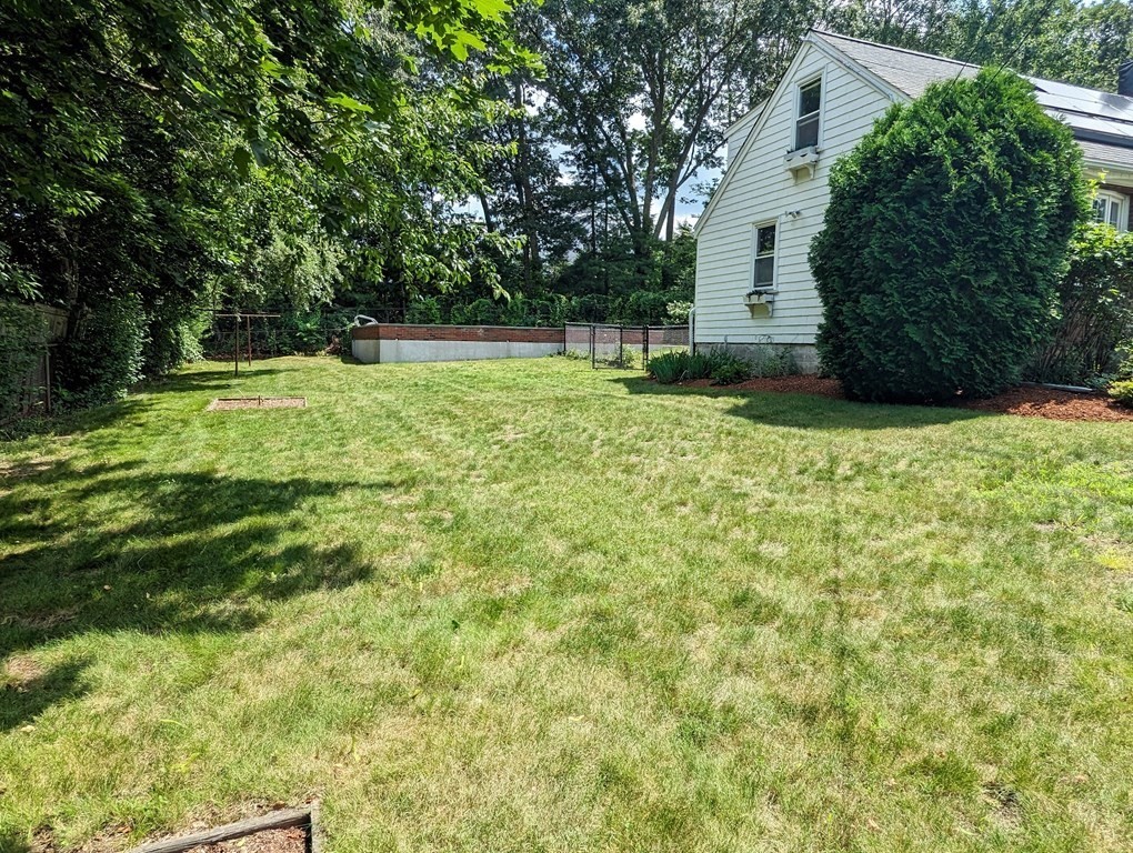 20 Hale Rd