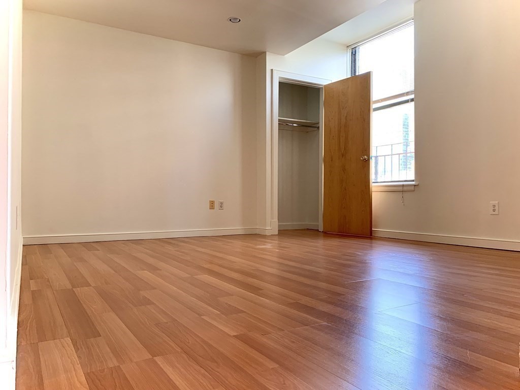 131 Tremont Street # 7G