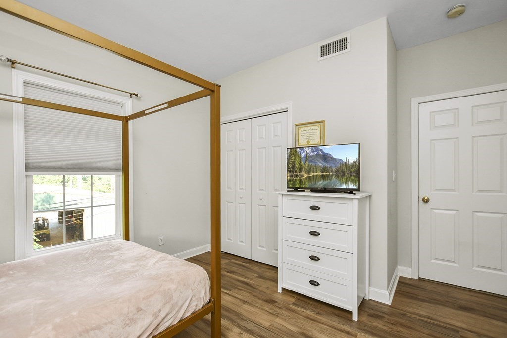 895 Hyde Park Avenue # 2