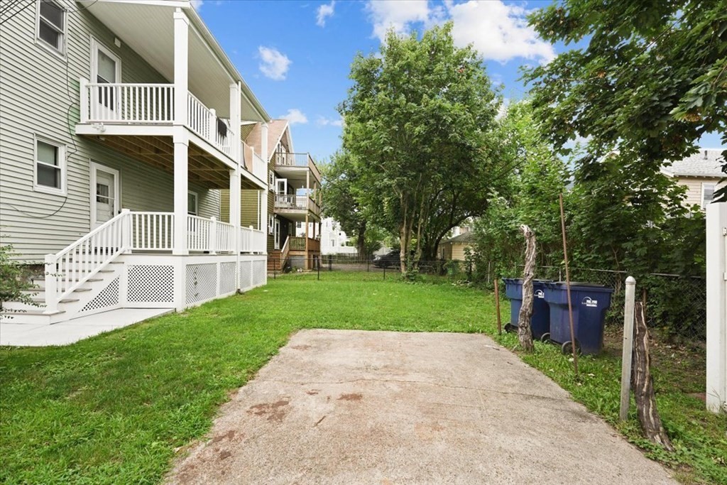95 Roslindale Ave # 1