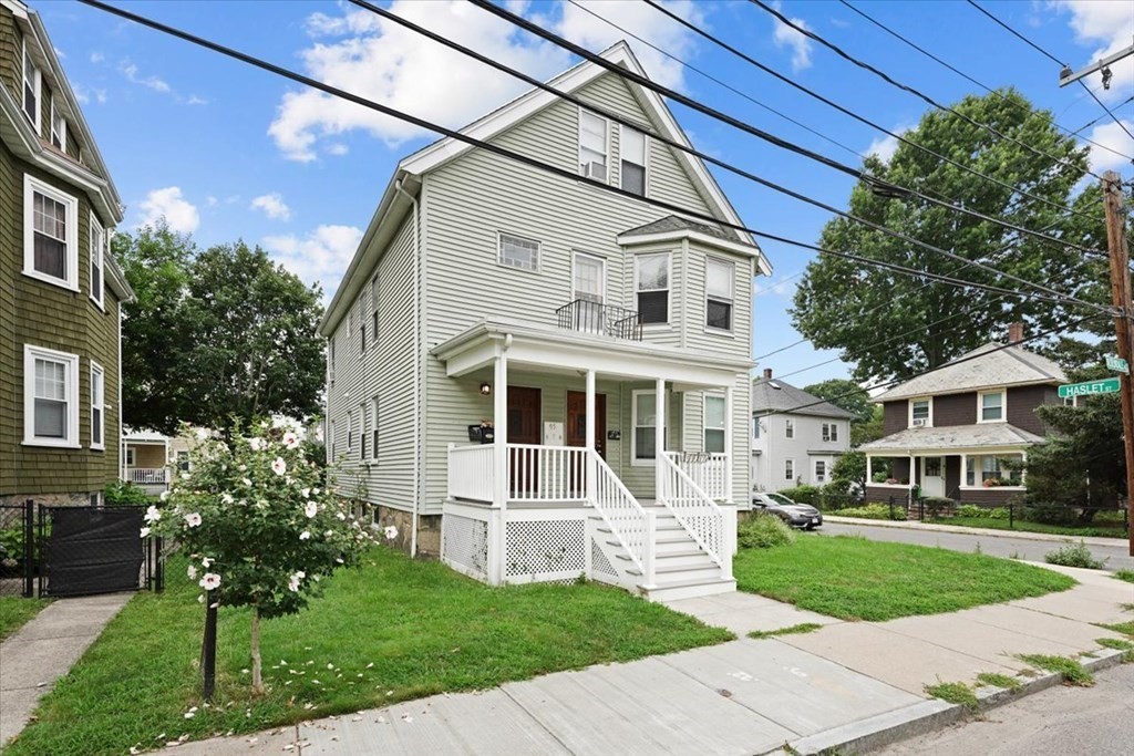95 Roslindale Ave # 1
