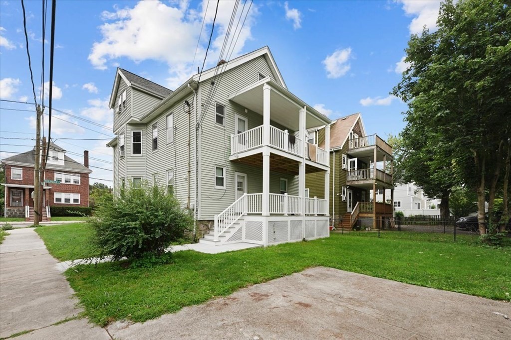 95 Roslindale Ave # 1