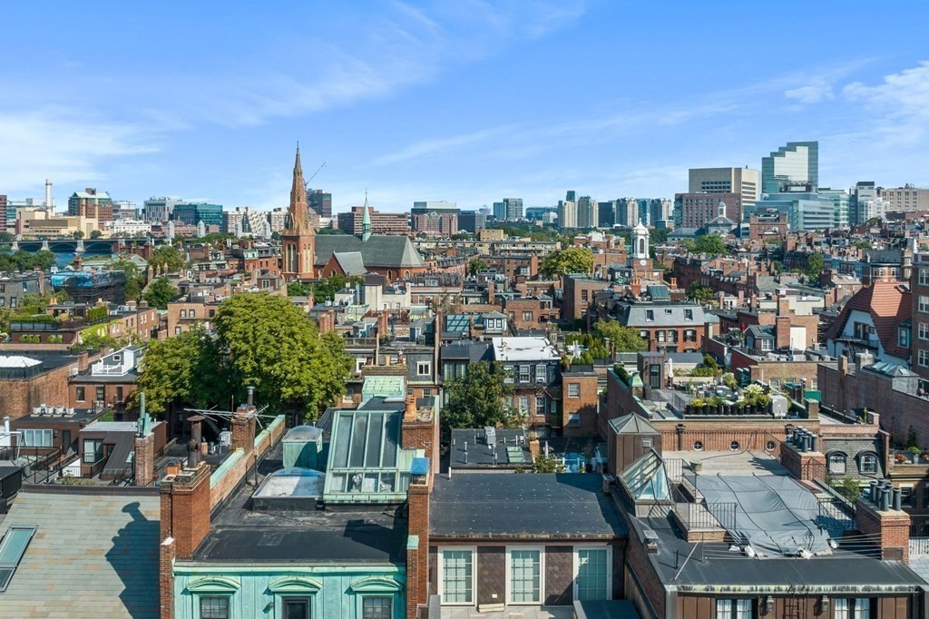 106 Myrtle St # 4