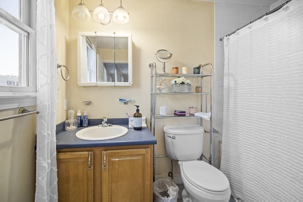 6 Dana Ave # 6