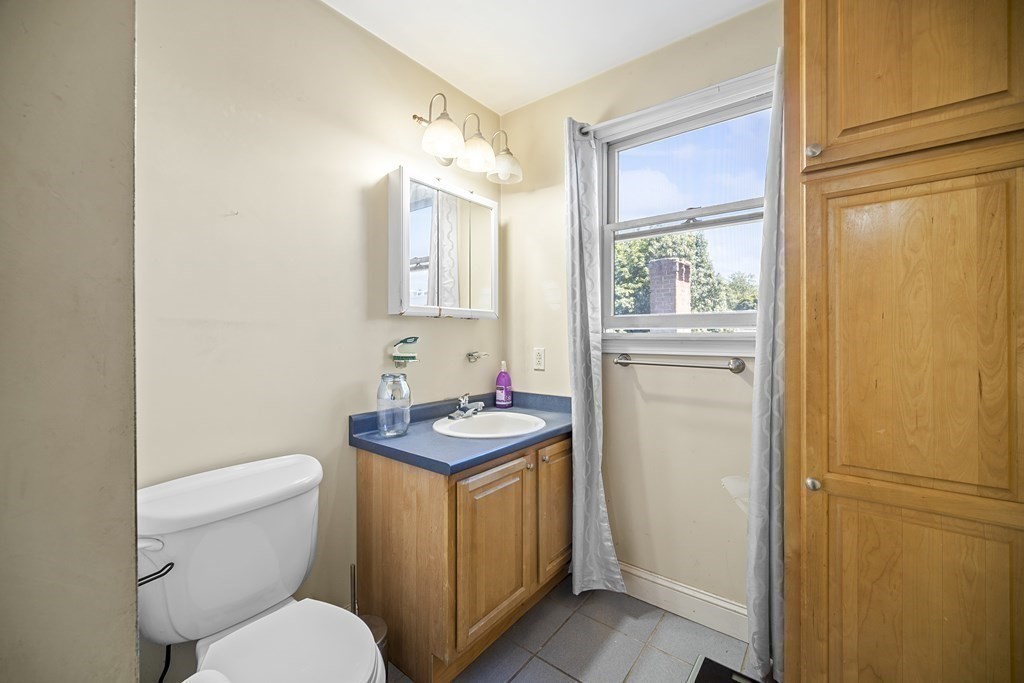 6 Dana Ave # 6