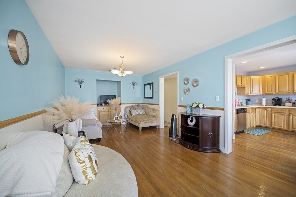 6 Dana Ave # 6