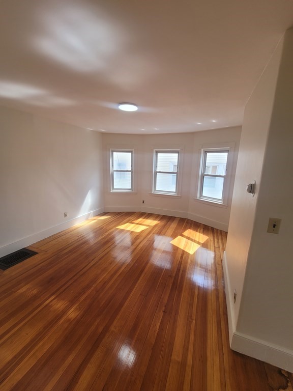 232 Hyde Park Ave # 2