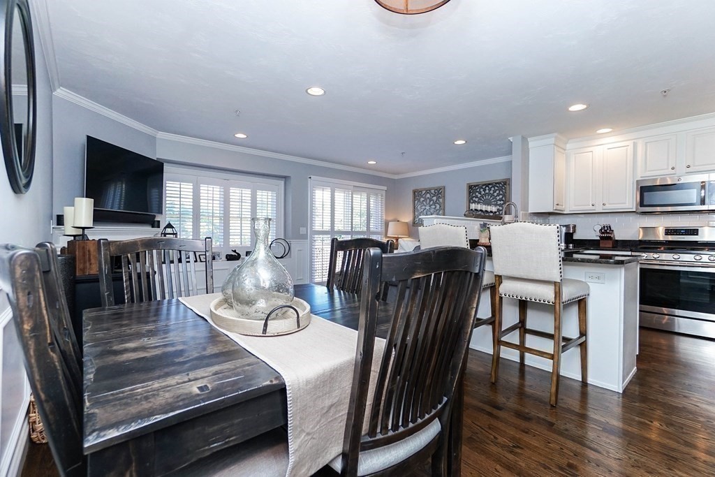 12 Azalea Ln # 12