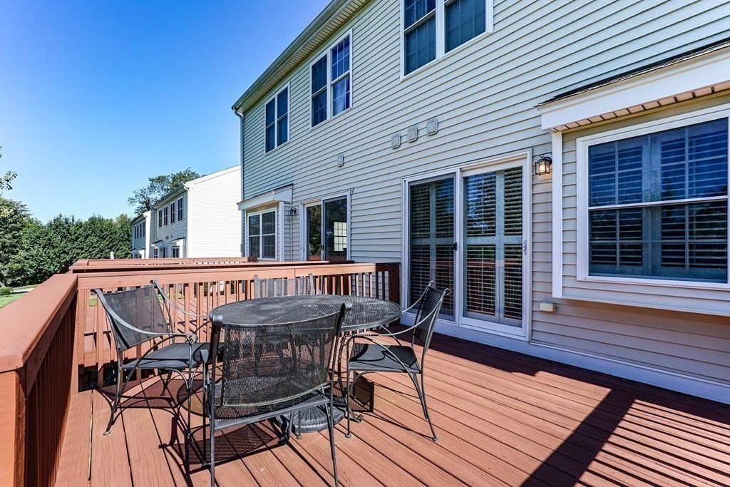 12 Azalea Ln # 12