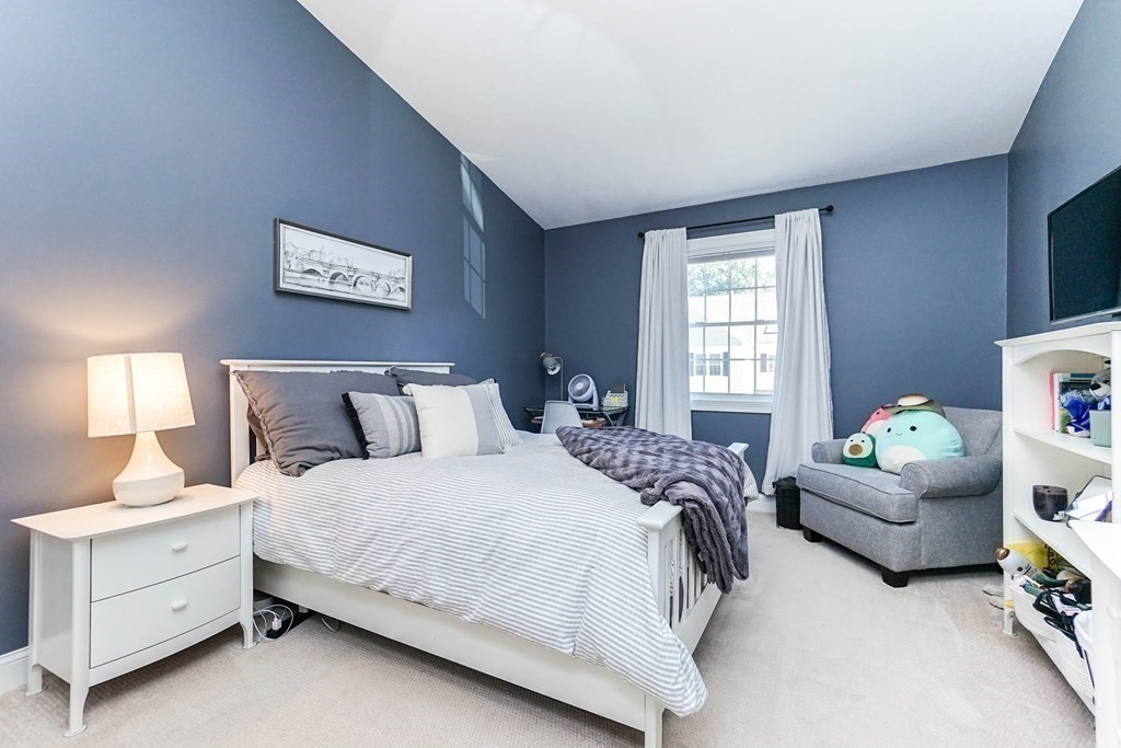12 Azalea Ln # 12