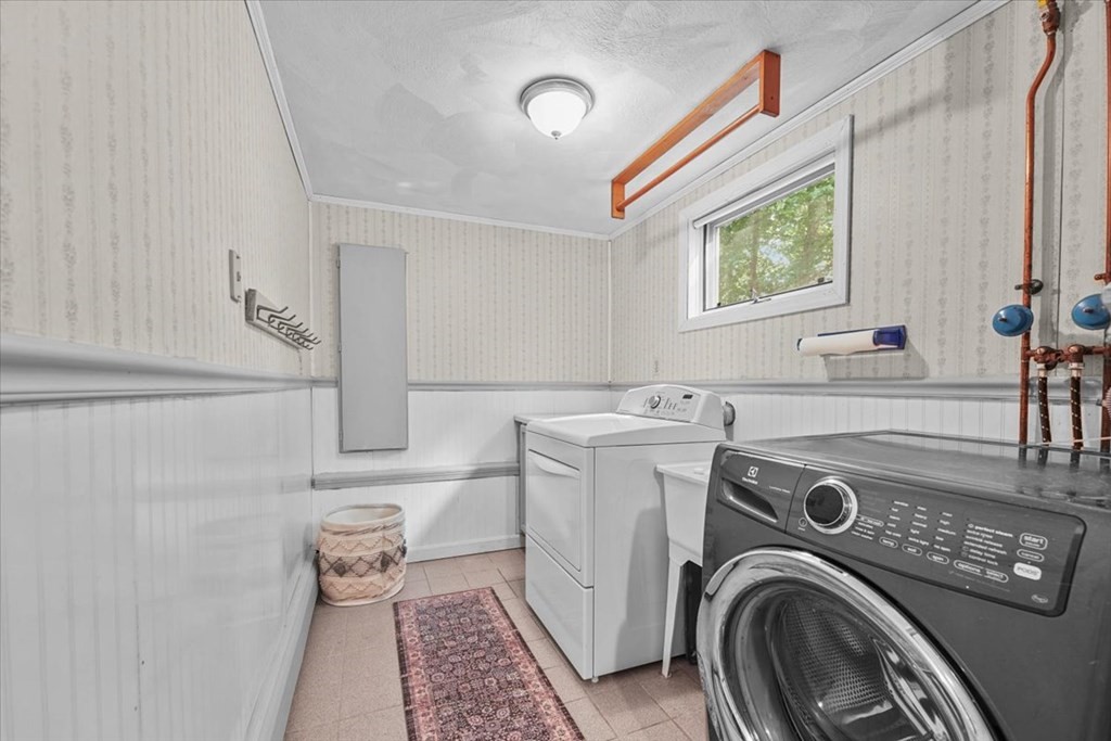 181 Burgess Ave.