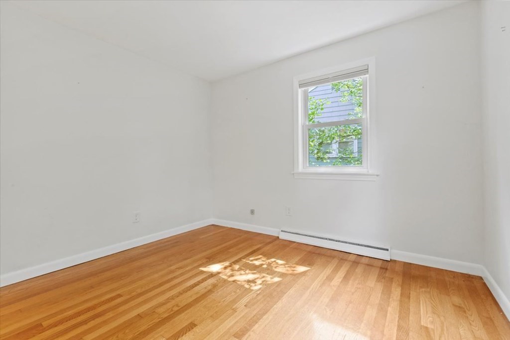 55 Bateman St