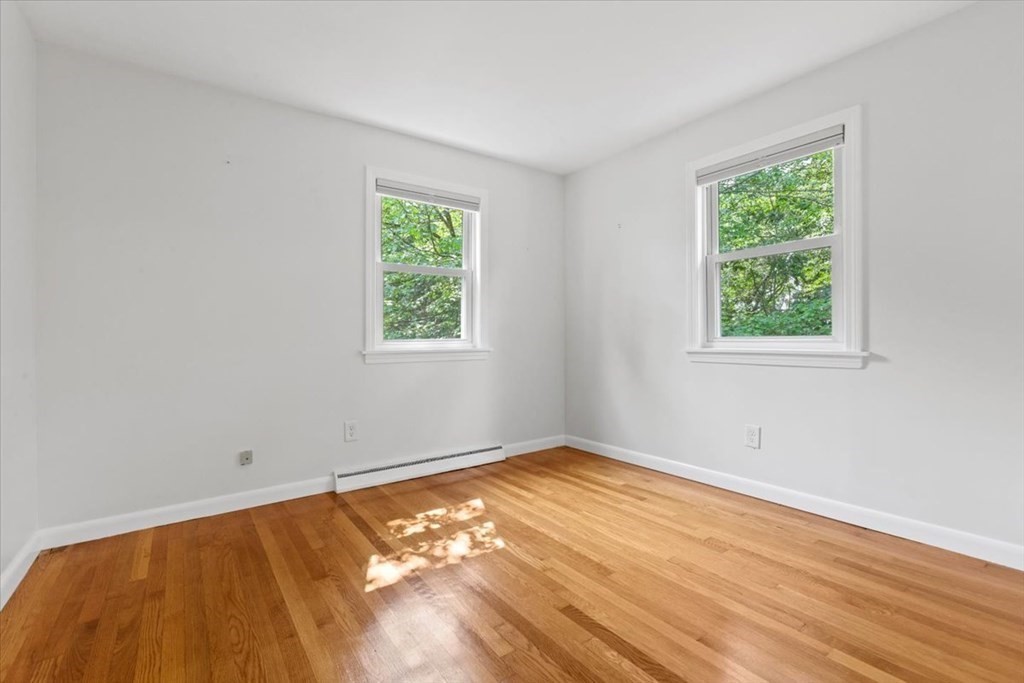55 Bateman St
