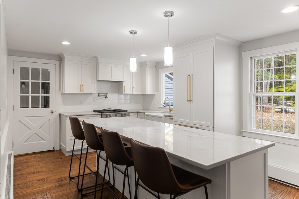 32 Carl Rd