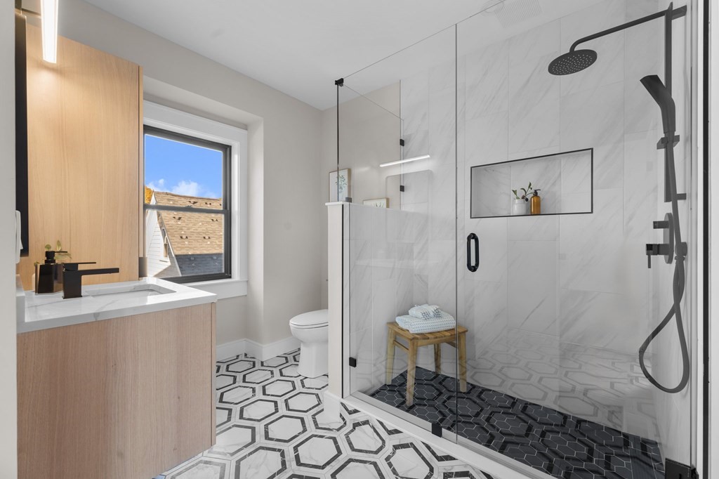 37 Elmwood Street PH
