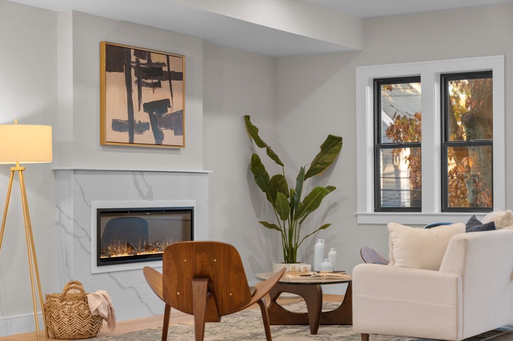 37 Elmwood Street PH