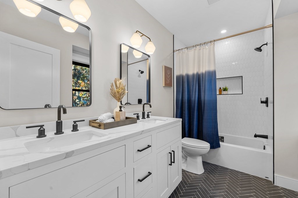 37 Elmwood Street PH