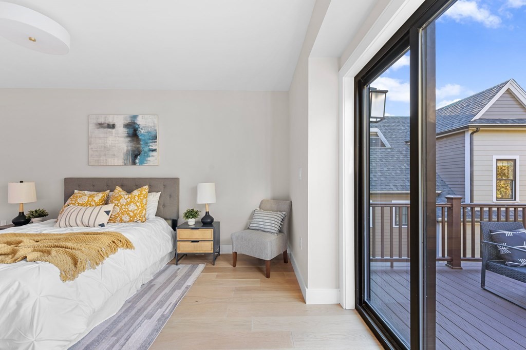 37 Elmwood Street PH