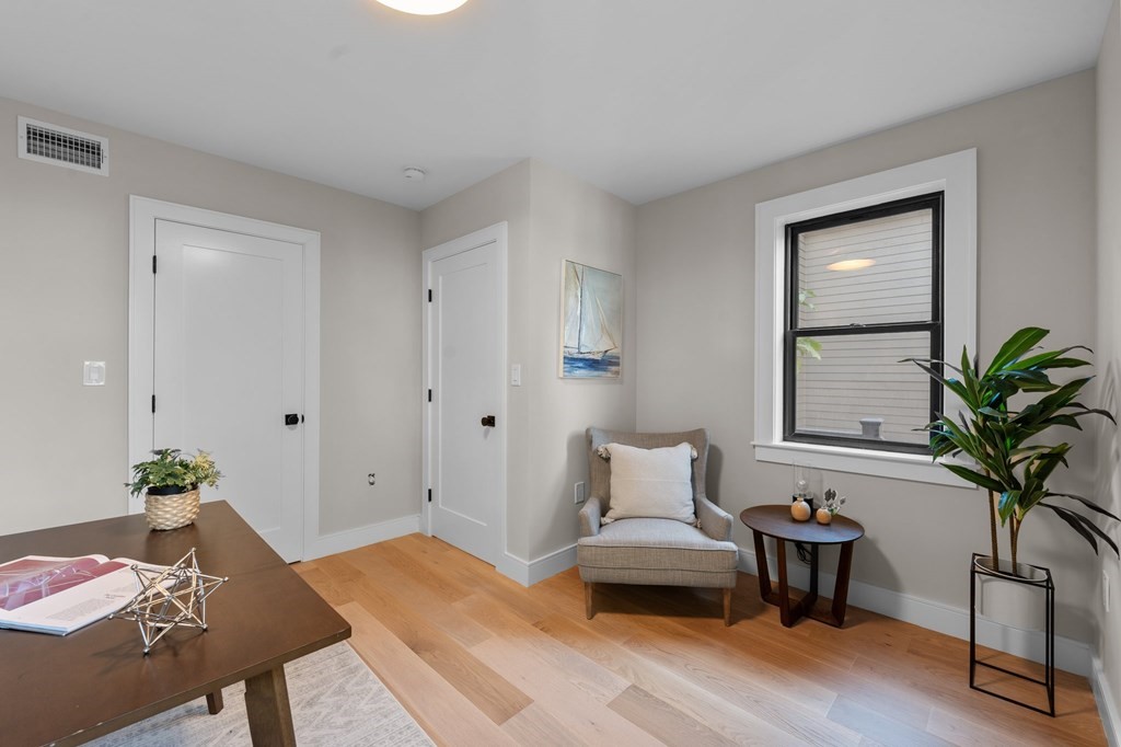 37 Elmwood Street PH