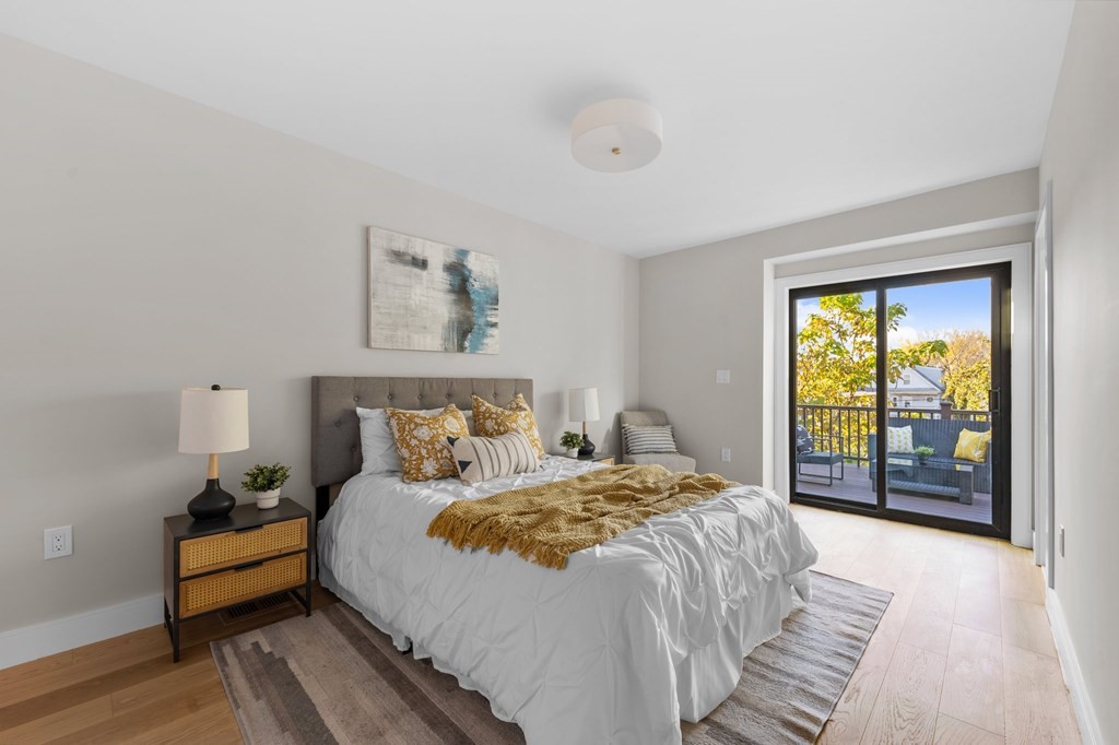 37 Elmwood Street PH