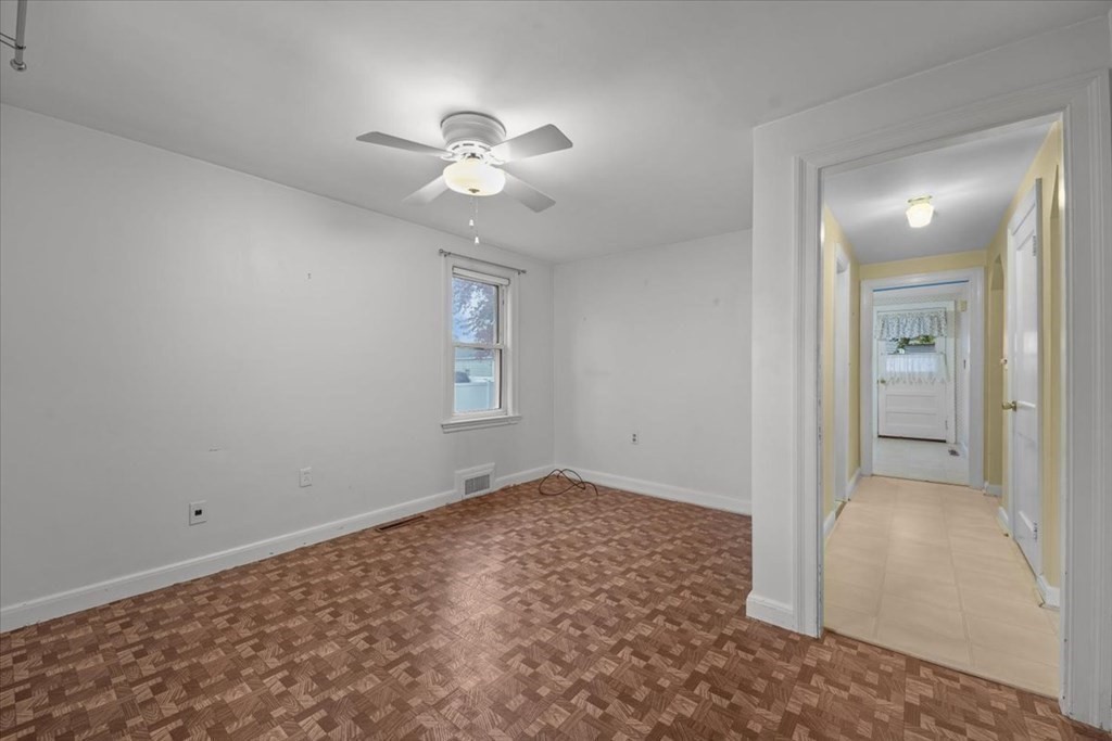 16 Edgehill Road