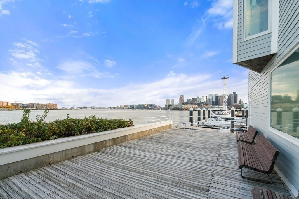 6 Constellation Wharf # 6