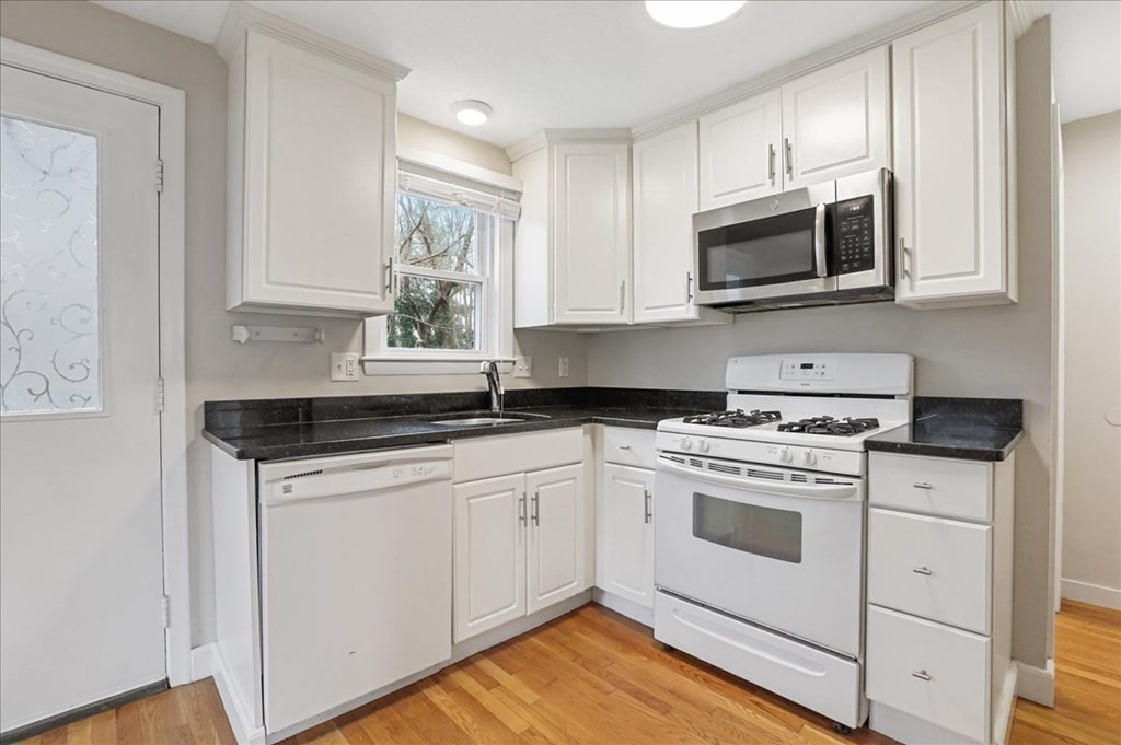 38 Plymouth St # 38
