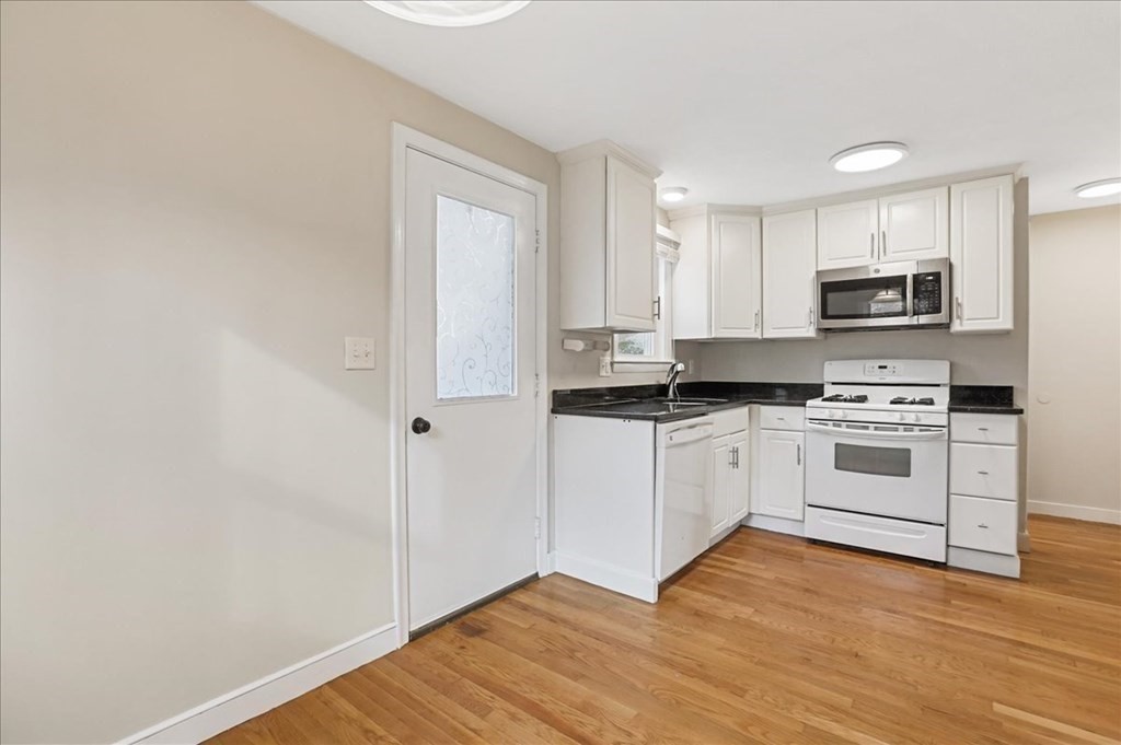 38 Plymouth St # 38