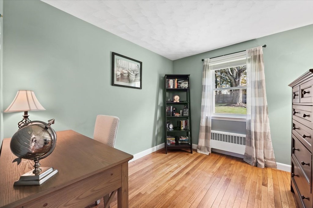 38 Irving Dr
