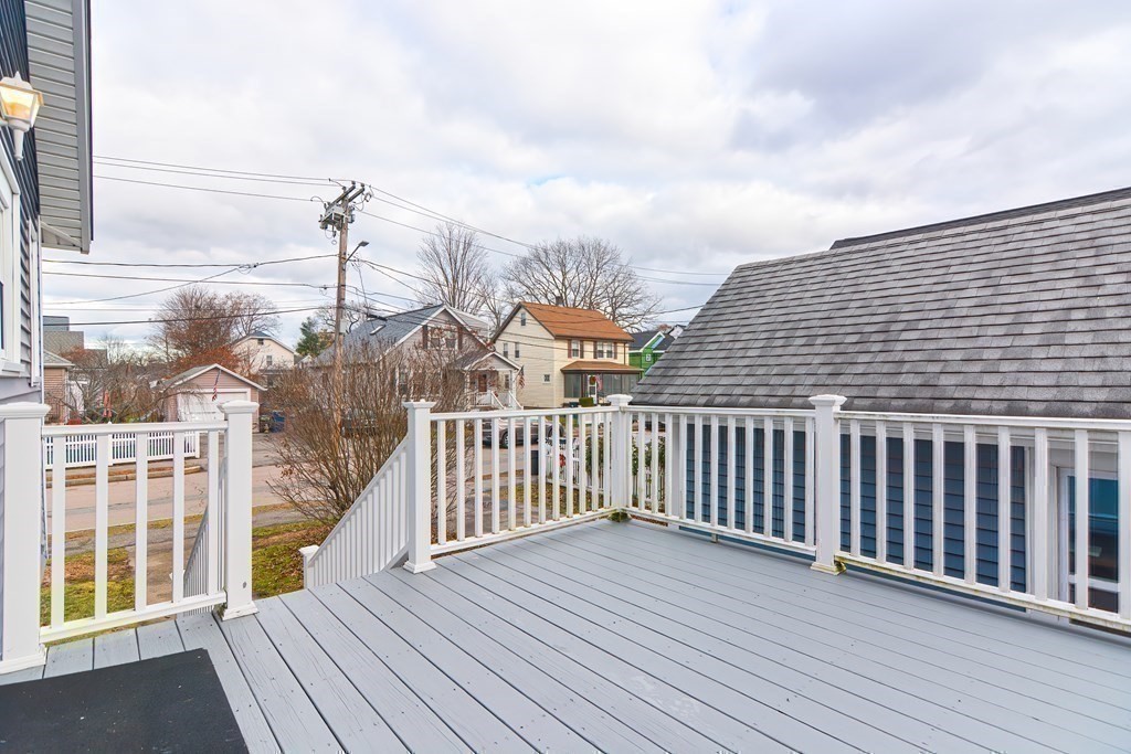 19 Laurie Avenue