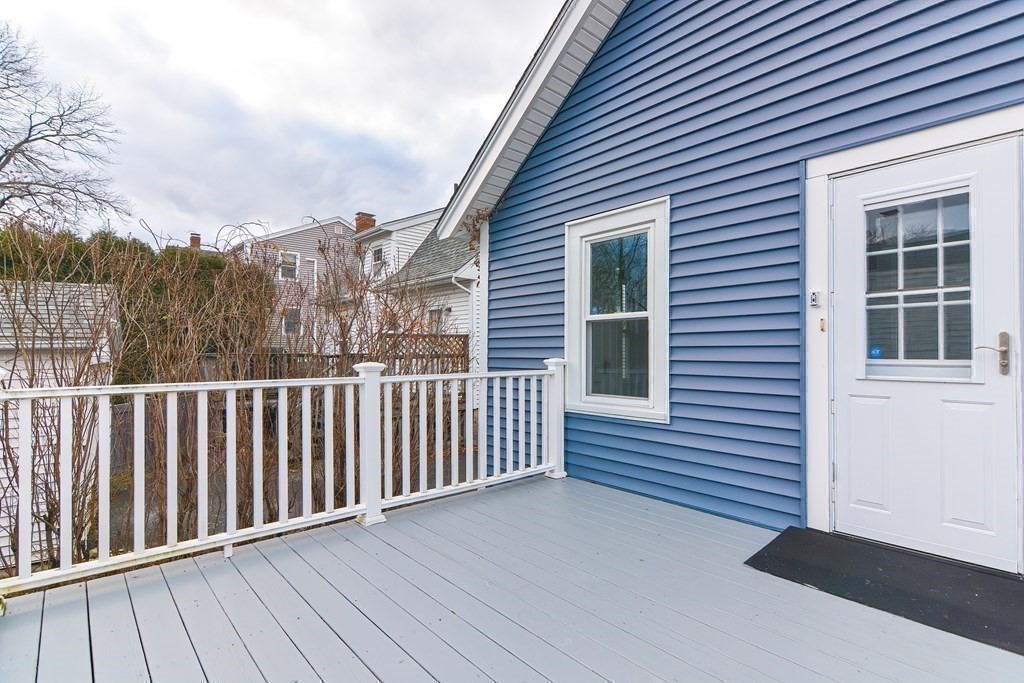 19 Laurie Avenue
