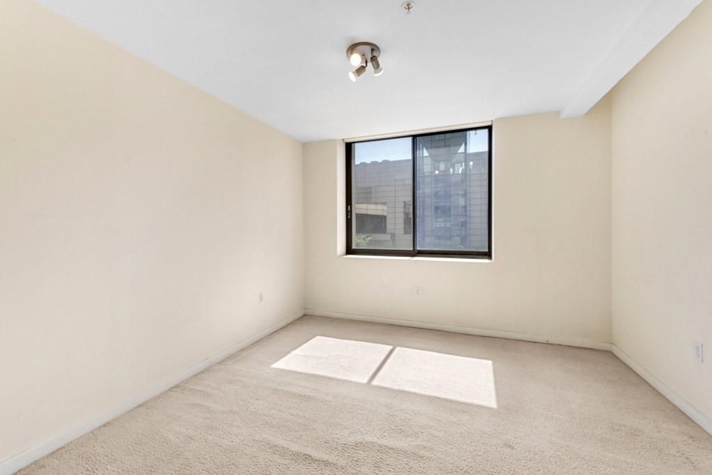210 South St # 5 Unit: 4-5