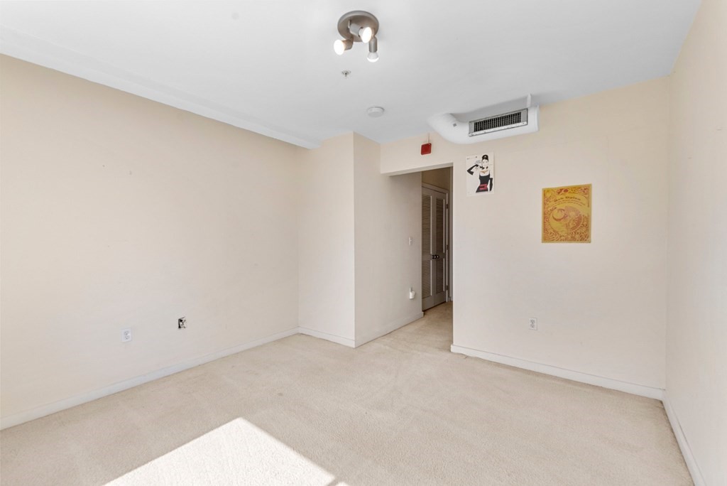 210 South St # 5 Unit: 4-5