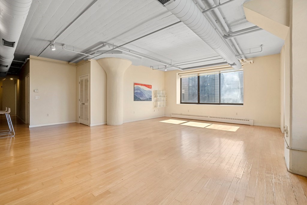 210 South St # 5 Unit: 4-5