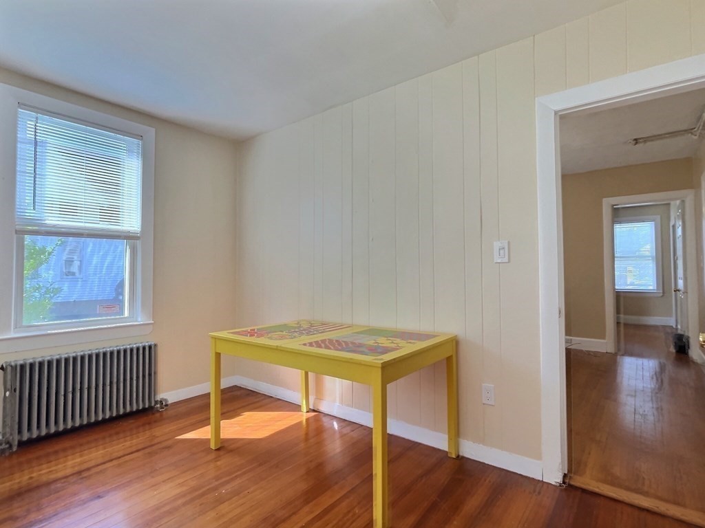 18 Concord Ave # 1