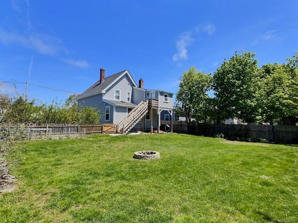 18 Concord Ave # 1