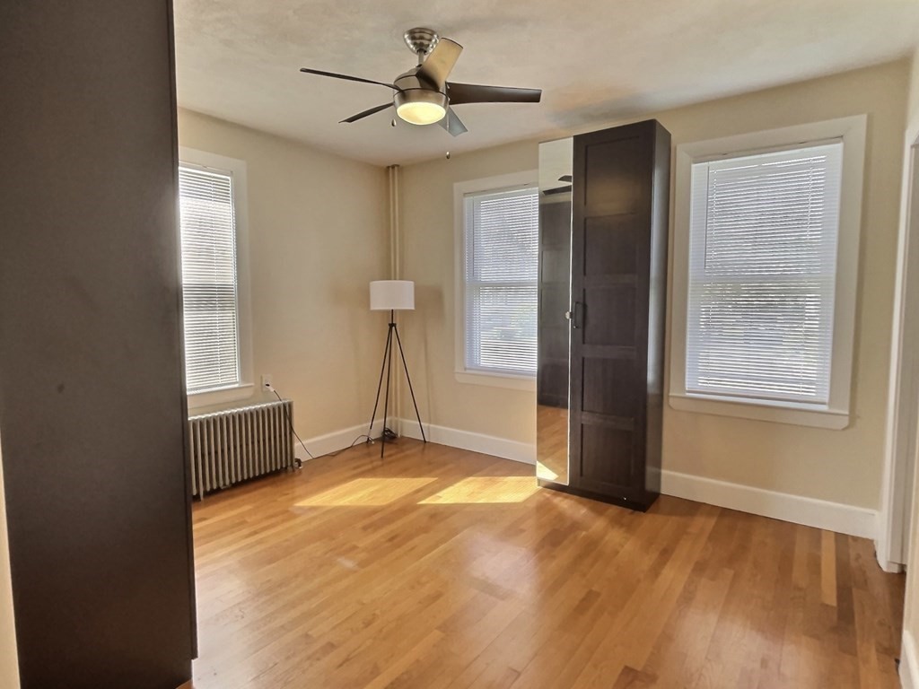 18 Concord Ave # 1