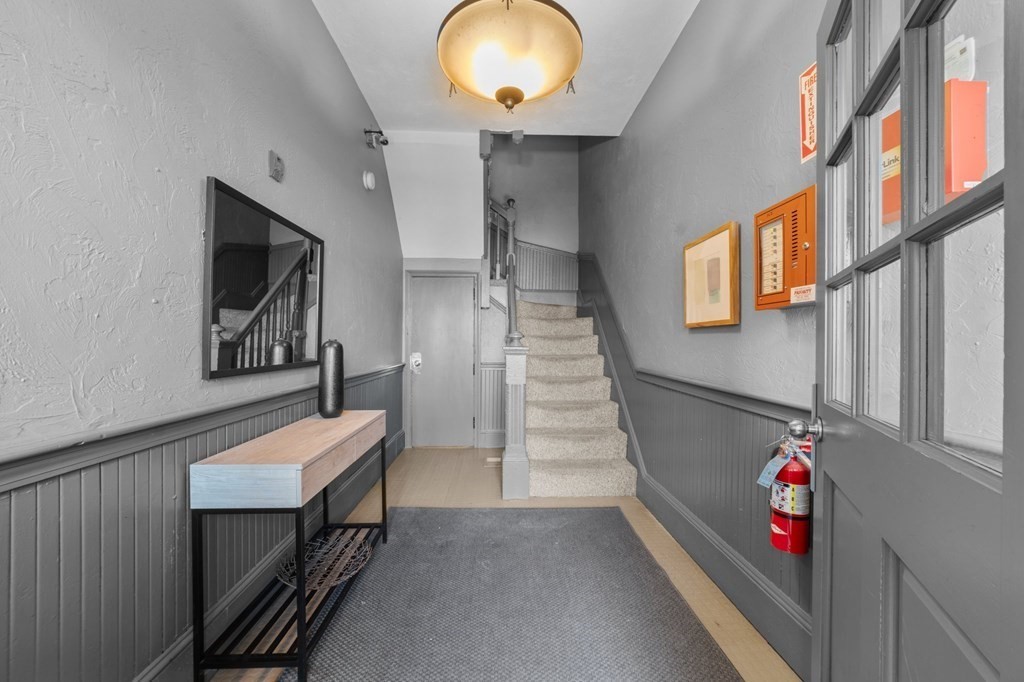 1810 Dorchester Aveune # 3