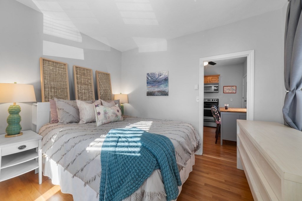 1810 Dorchester Aveune # 3