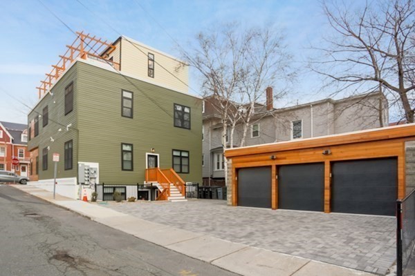 18 Highland Avenue # 2