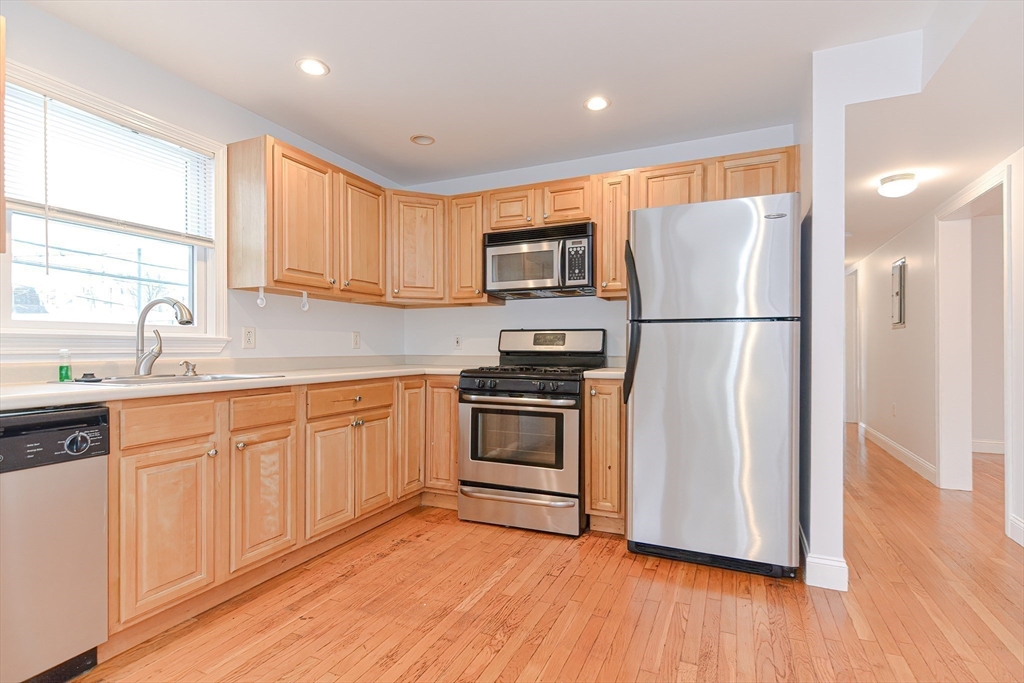 6 Dana Ave # 1