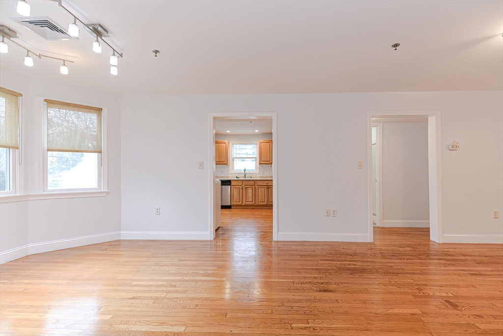 6 Dana Ave # 1
