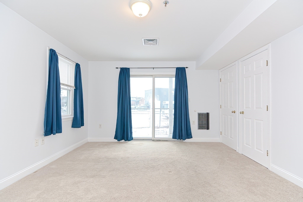 6 Dana Ave # 1