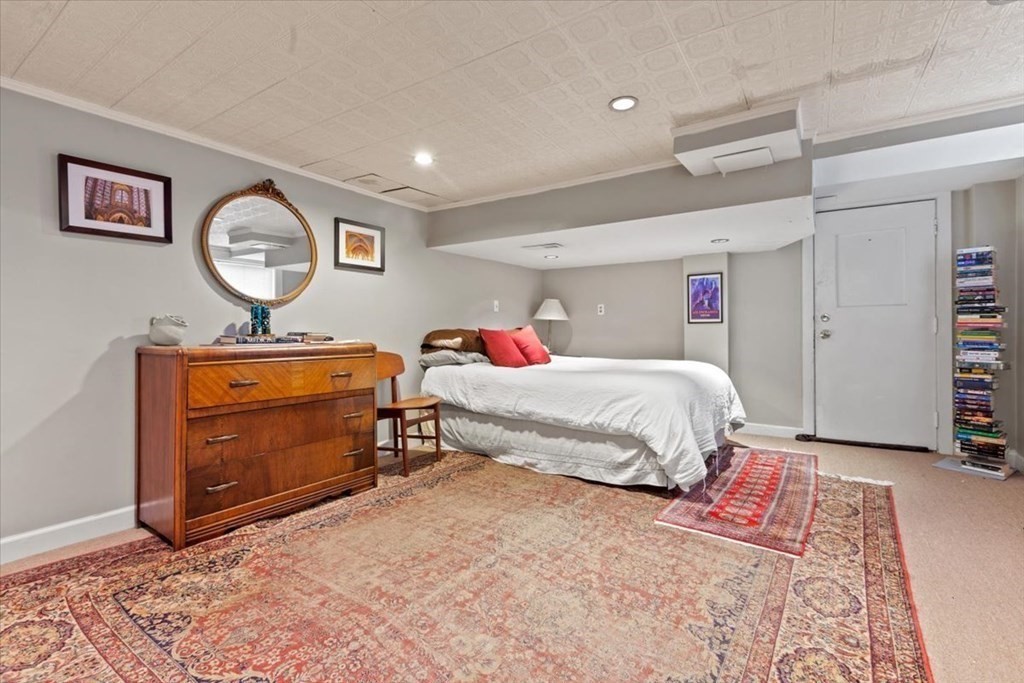 80 Parker Hill Ave