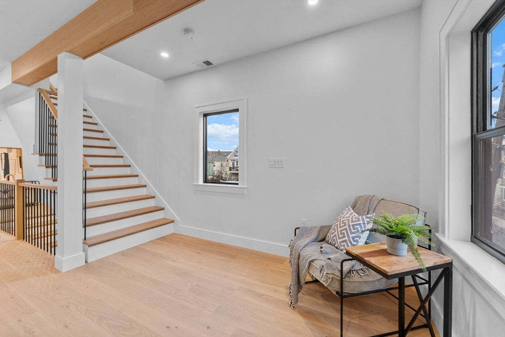 19 Hanson Street # 2