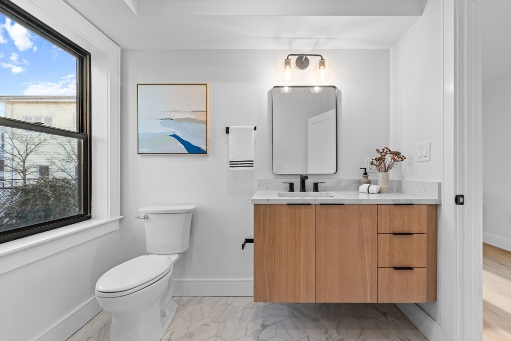 19 Hanson Street # 2