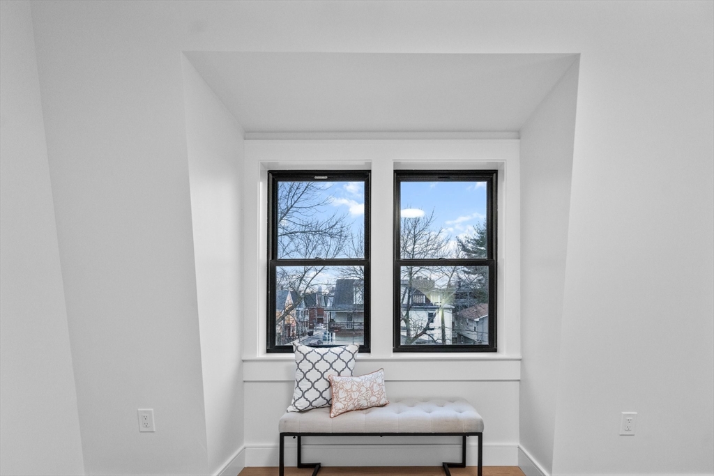 19 Hanson Street # 2