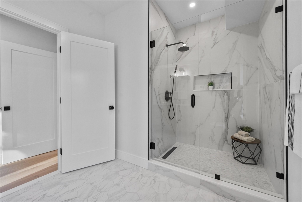 19 Hanson Street # 2