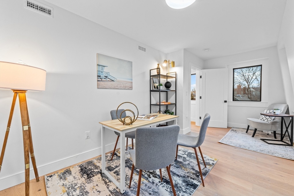 19 Hanson Street # 2