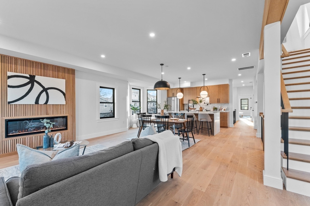 19 Hanson Street # 2